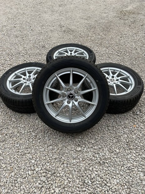 Elad 5x112 r17 gyri Mercedes V-osztly alufelni j tli gumival!