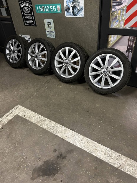 Elad 5x112 r17 gyri VW Dijon alufelni Michelin tli gumival!