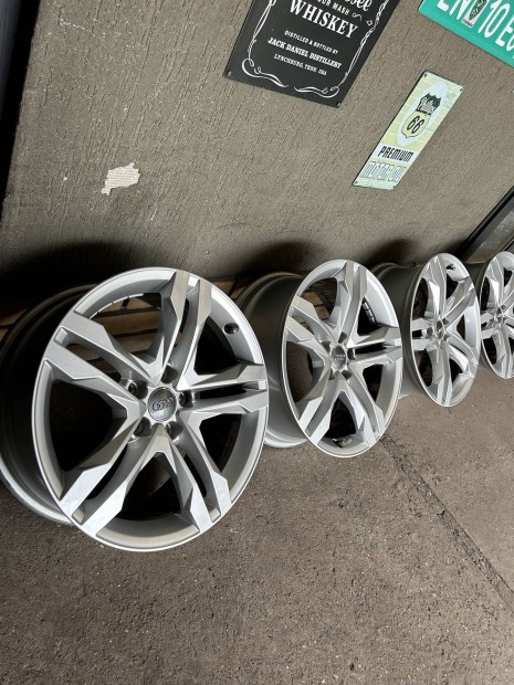 Elad 5x112 r18 gyri Audi alufelni!