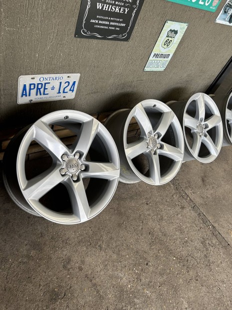 Elad 5x112 r19 gyri Audi alufelni!