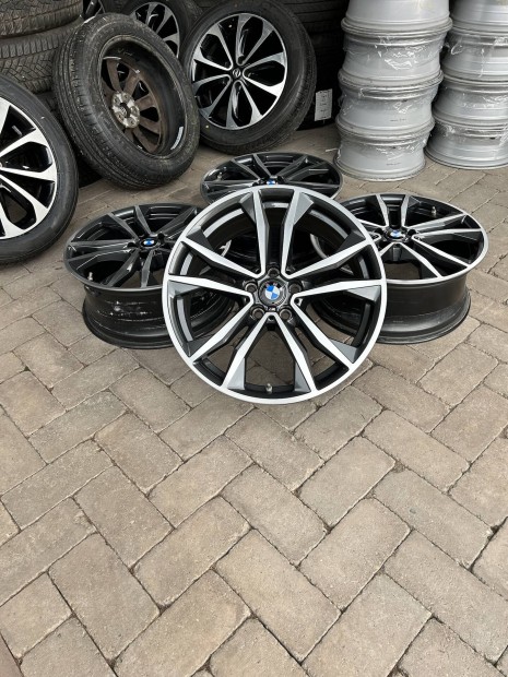Elad� 5x112 r19 gy�ri BMW Style 715M alufelni szett!