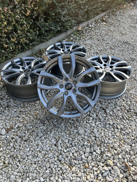 Eladó 5x114,3 r18 Kia Sorento alufelni!