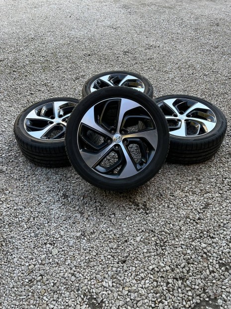 Elad� 5x114,3 r19 gy�ri Hyundai Tucson alufelni Hankook ny�ri gumival!