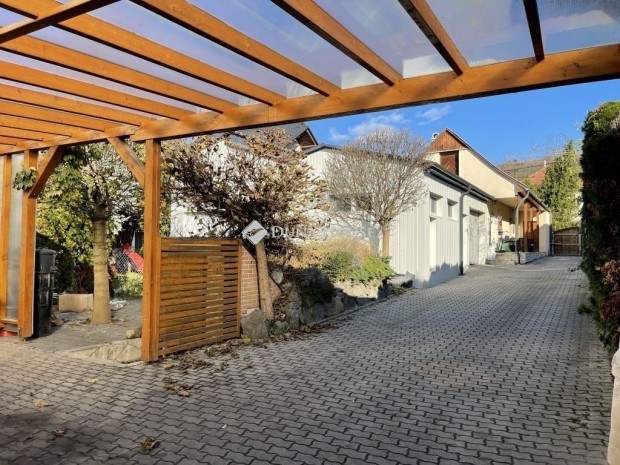 Elad� 604 nm-es h�z S�ris�p