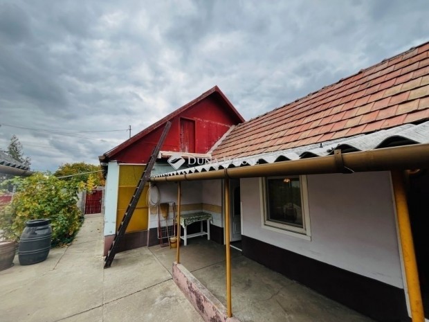 Elad� 60 nm-es h�z T�pi�szecs�