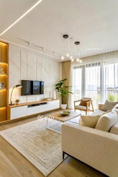 Elad� 62 nm-es lak�s Sikl�s