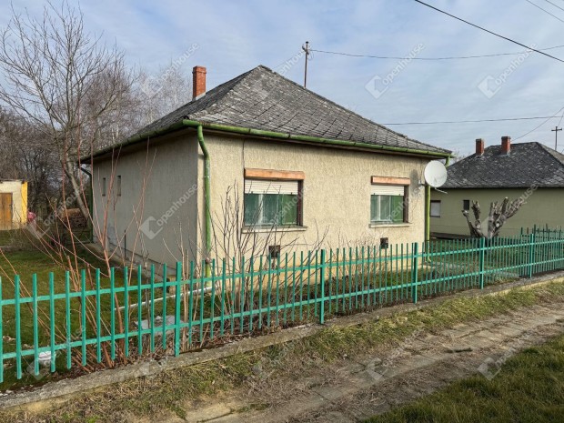 Elad� 63 nm-es h�z Zalaegerszeg