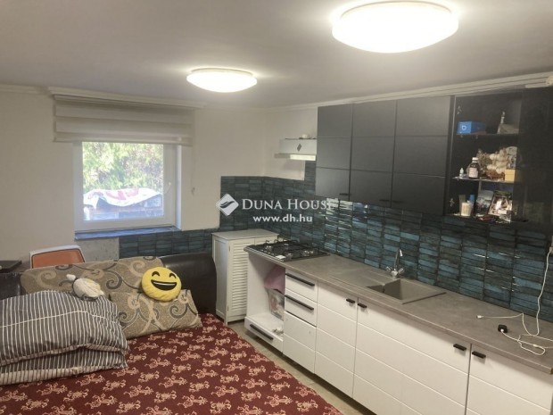 Elad� 65 nm-es h�z Hajd�s�mson