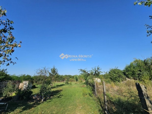 Elad� 67 nm-es h�z S�rosd