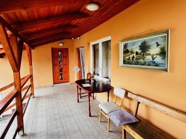 Elad� 67 nm-es h�z S�lys�p