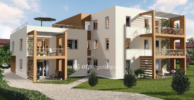 Elad� 68 nm-es lak�s Nagykanizsa