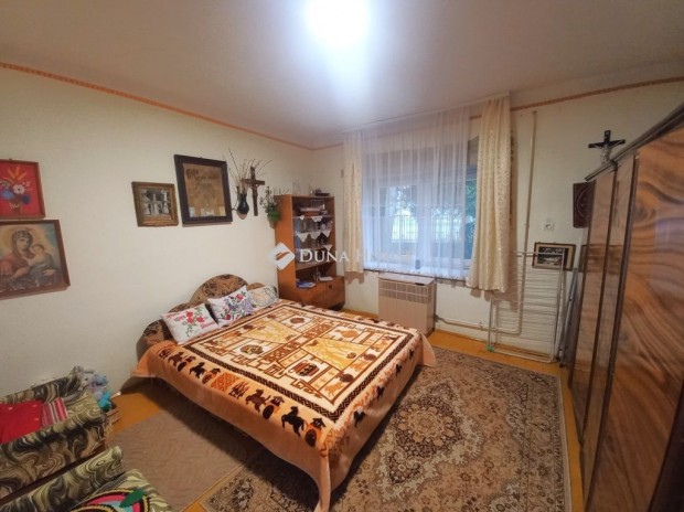 Elad� 69 nm-es h�z Ny�radony