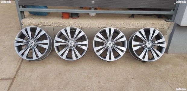 Elad 6x114.3 18" W470 Mercedes X Nissan Navarra alufelni garnitra