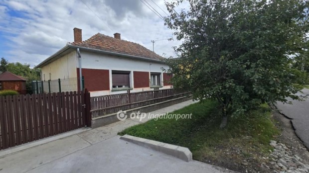 Elad� 70 nm-es h�z N�dudvar