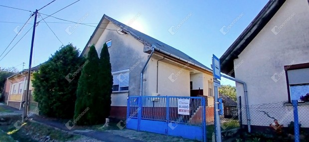 Elad� 70 nm-es h�z Vasboldogasszony