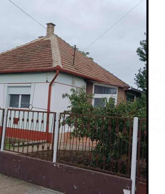 Elad� 72 nm-es h�z Nagyhegyes #5073472