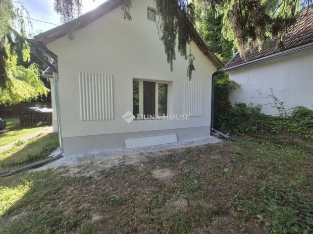 Elad� 75 nm-es h�z Nagyber�ny