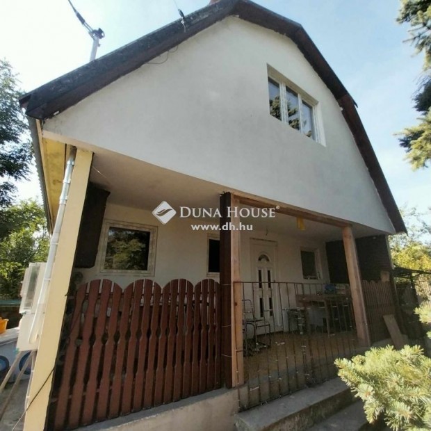 Elad� 75 nm-es h�z T�pi�szentm�rton