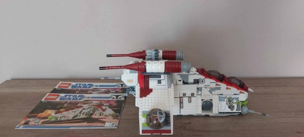 Elad 7676, Republic Attack Gunship, LEGO Star Wars