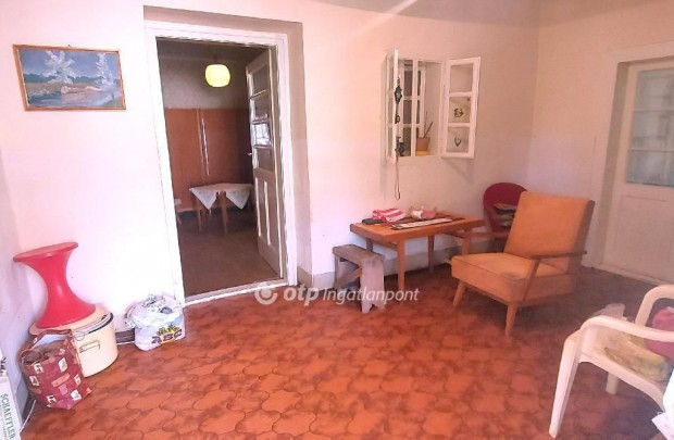 Elad� 78 nm-es h�z Kunszentm�rton