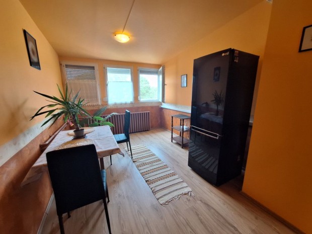 Eladó 78 nm-es tégla lakás Hódmezővásárhely Bethlen István utca