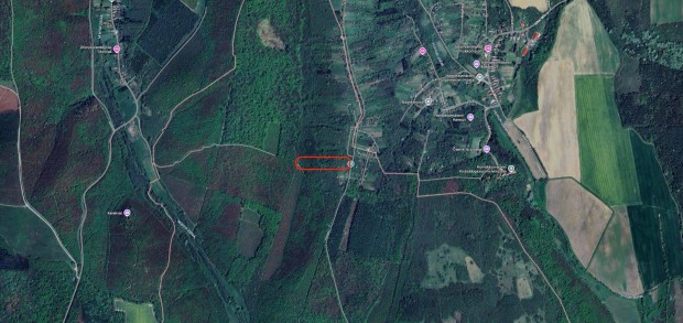 Elad� 7 400 m-es z�rtkerti ter�let Homokkom�romban