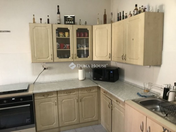 Elad� 80 nm-es h�z P�tka