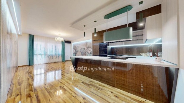 Elad� 80 nm-es lak�s, Miskolc Patak utca