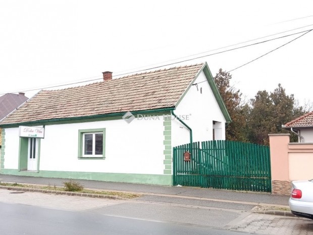 Elad� 84 nm-es h�z V�mosp�rcs