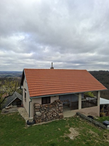 Elad� 85 nm-es Z�rtkert Zalaegerszeg