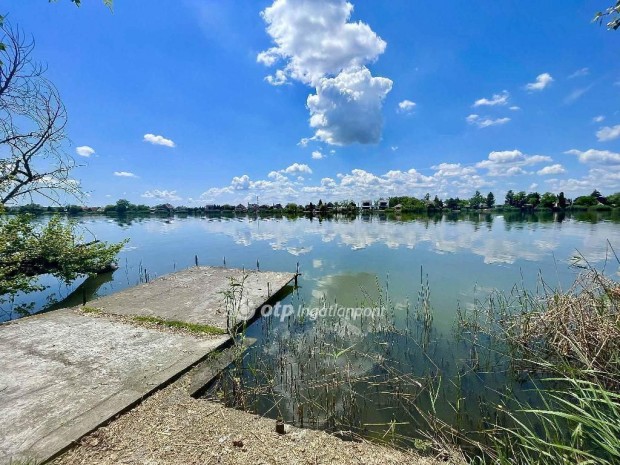 Elad� 87 nm-es h�z R�ckeve