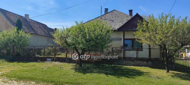 Elad� 89 nm-es h�z �reglak