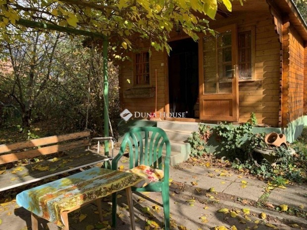 Elad� 908 nm-es telek G�rdony