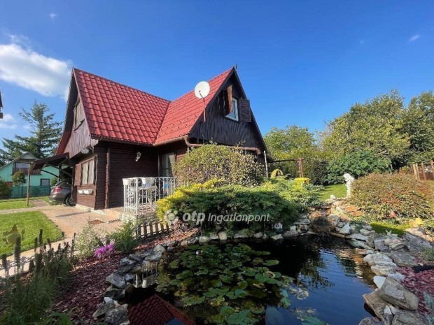 Elad� 90 nm-es h�z Orosh�za