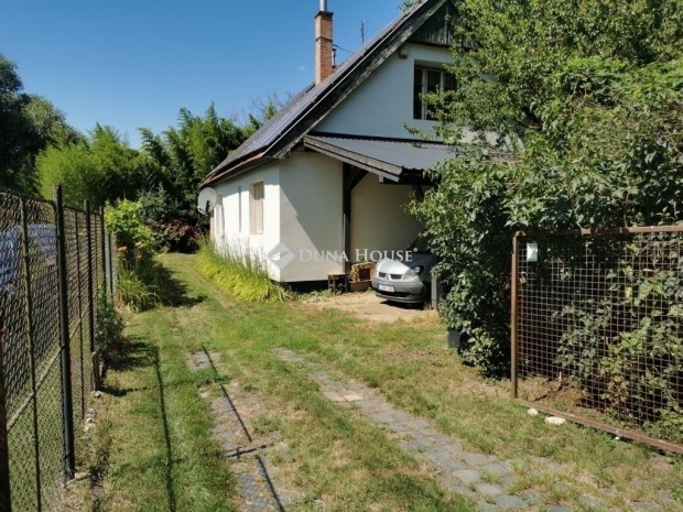 Elad� 90 nm-es h�z Tokod