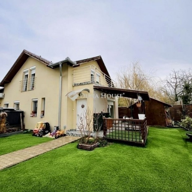 Elad� 92 nm-es lak�s Gy�mr�