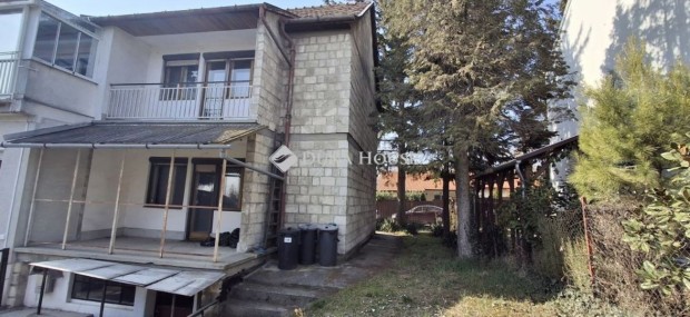 Elad� 94 nm-es h�z Szentendre