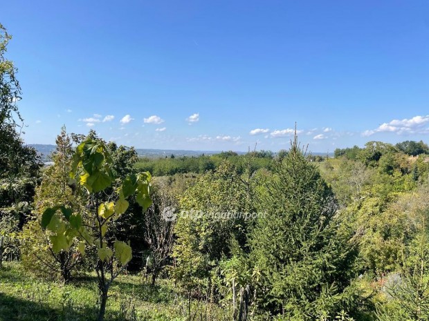 Elad� 953 nm-es telek Zalaegerszeg