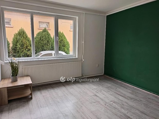 Elad� 95 nm-es h�z B�k�s