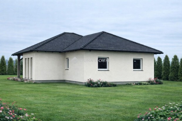 Elad� 99 nm-es h�z Kiskunlach�za