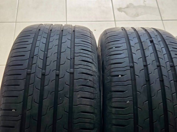 Eladó A Képeken Látható 4DB Continental 215/50/R18 Nyári Gumi