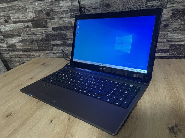 Elad Acer i5 laptop (8GB Ram, 500GB HDD, 1GB VGA)