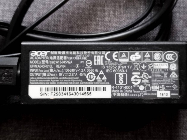 Elad Acer laptop AC adapter/tpegysg/tpkbel/tlt A13-045N2A