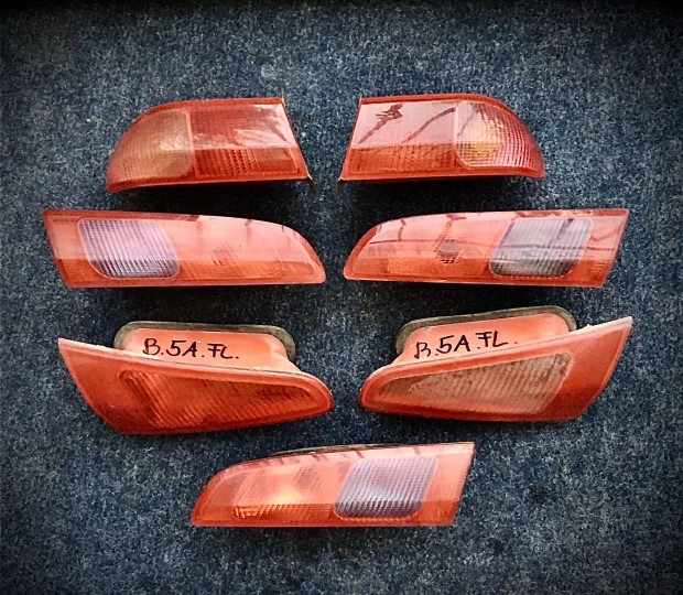 Eladó Alfa 147, 156 face lift hátsó lámpa 8000ft/db. Bp/posta