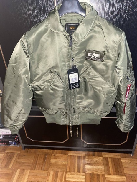 Elad Alpha Industries CWU 45P