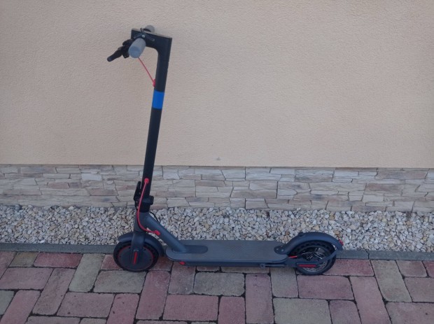 Elad Aovo Elektromos roller