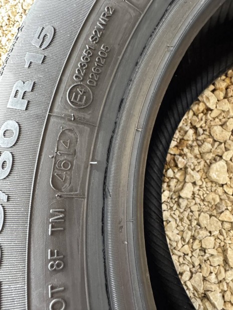 Eladó Apollo 205/60 R15 nyári gumi 4db!