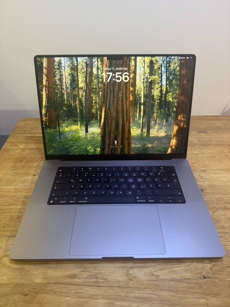 Eladó Apple Macbook Pro 16 2023, M2 Pro garis