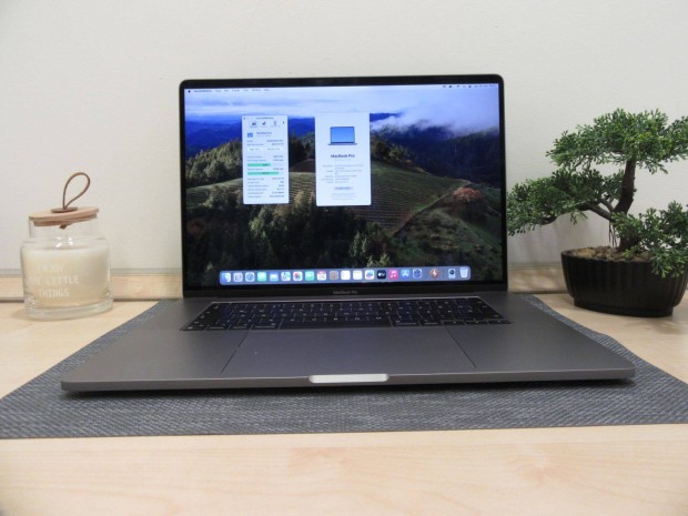 Elad Apple Retina Macbook Pro 16" - 2019 - Hasznlt, Szp llapotban