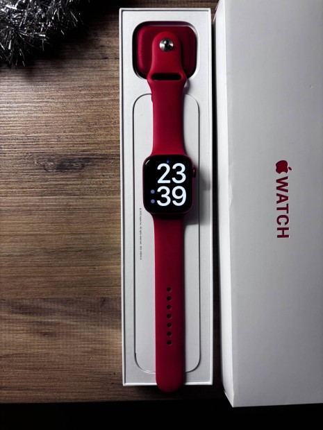 Elad Apple Watch Series 6 44mm Red Edition - Kivl llapotban